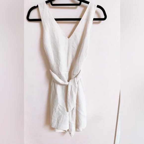 Aritzia Wilfred Écoulement Romper - Picture 2 of 11